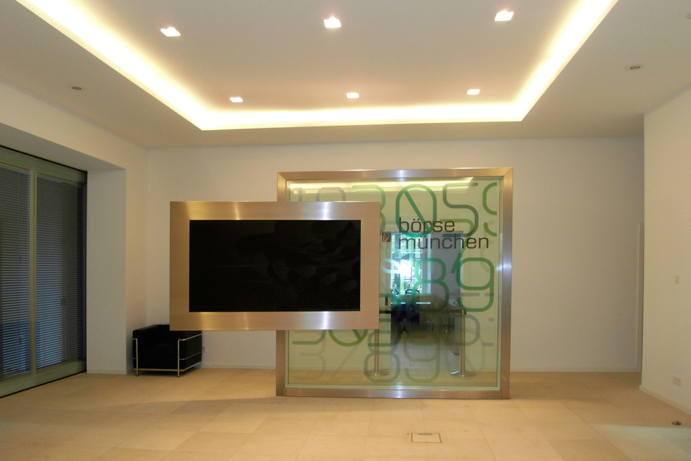 161_Karolinenplatz_01